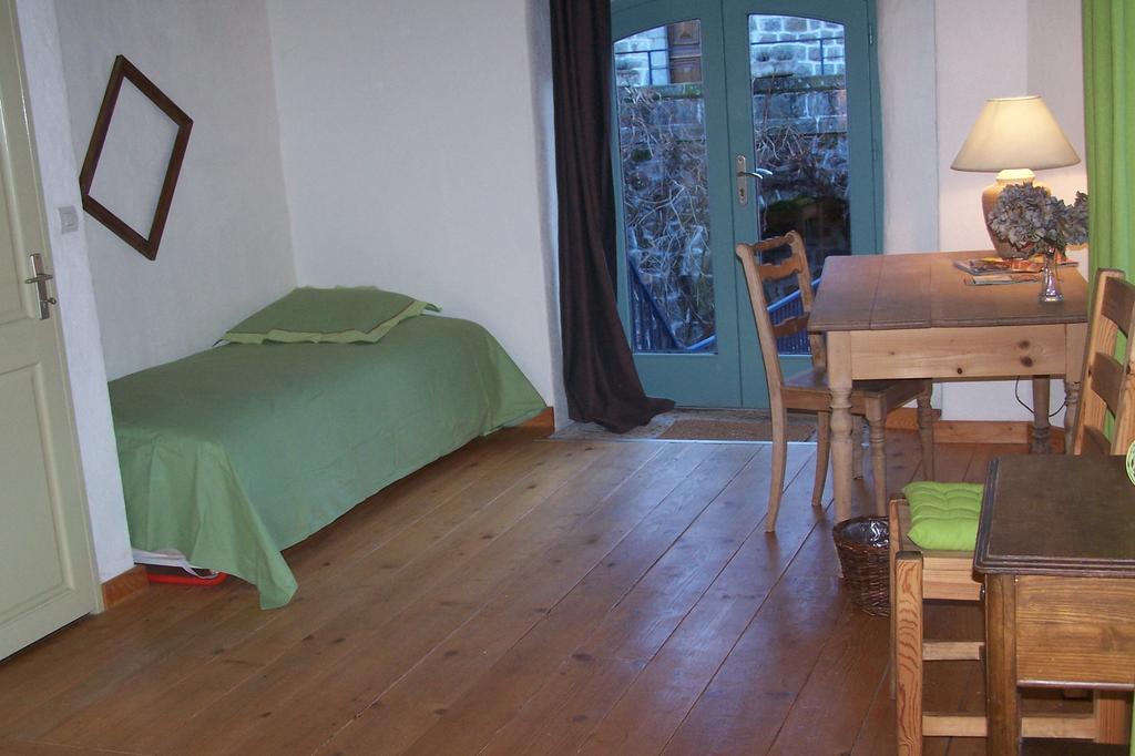 Salomony Chambre D'Hotes Marcols-les-Eaux 외부 사진
